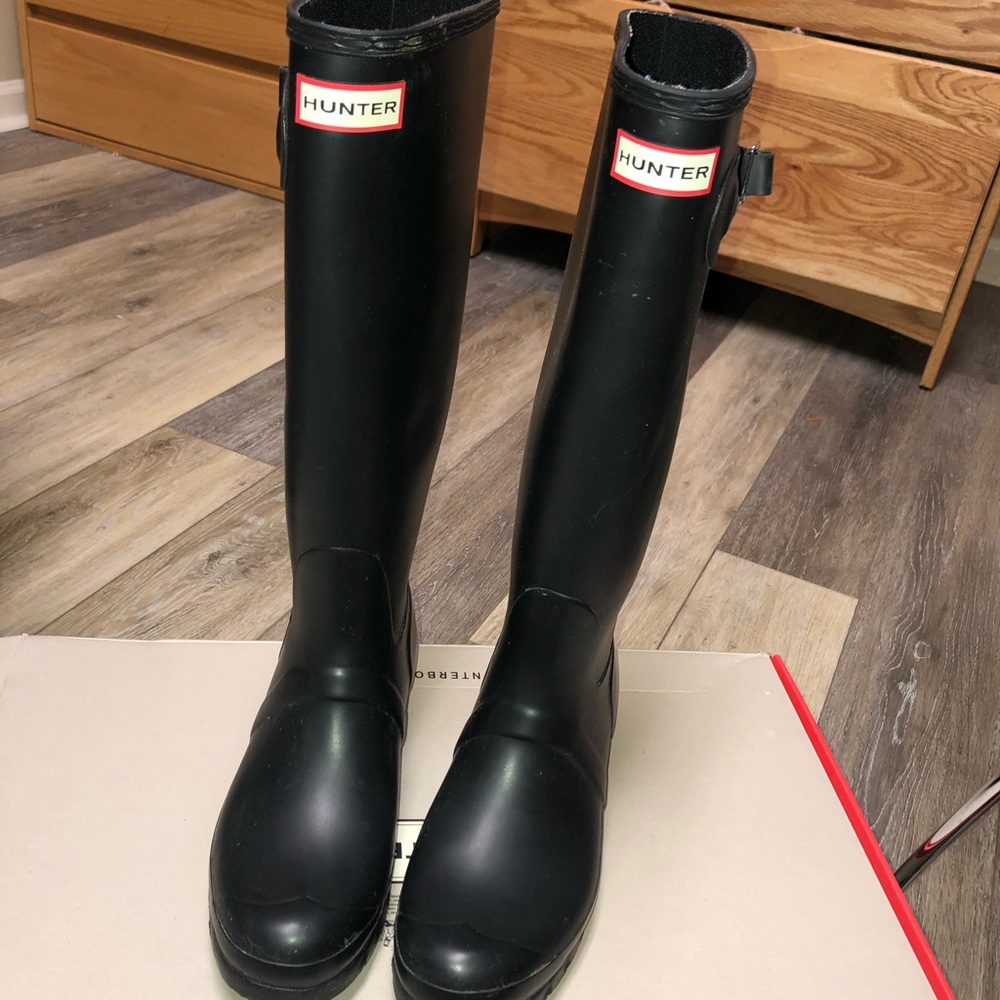 Black Hunter Boots